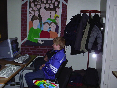 kNTJE.jpeg