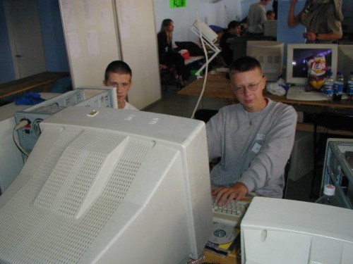 e9iBT.jpg