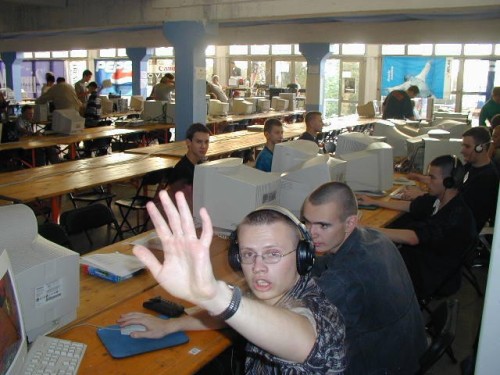 eLS6Z.jpg
