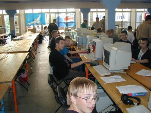 eLqN4.jpg