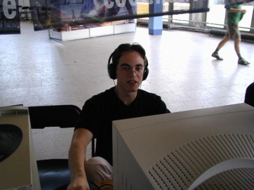 eN2PE.jpg