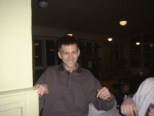 eUWkl.jpg