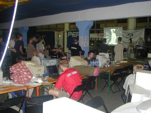 eYeCC.jpg