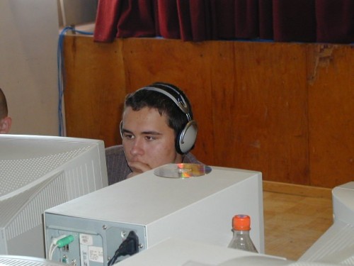 m9e9A.jpg