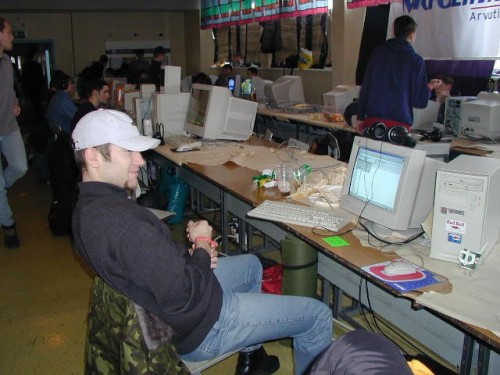 mC0H3.jpg