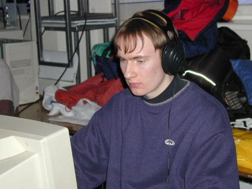 mHGz3.jpg