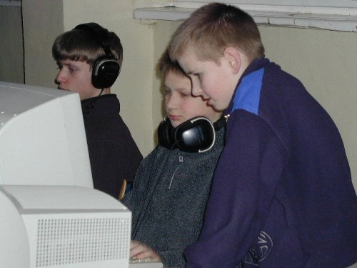 mHdLE.jpg