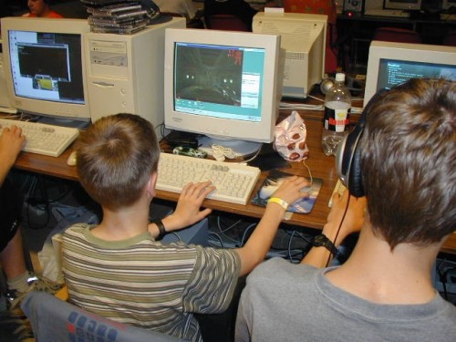 mLbUE.jpg