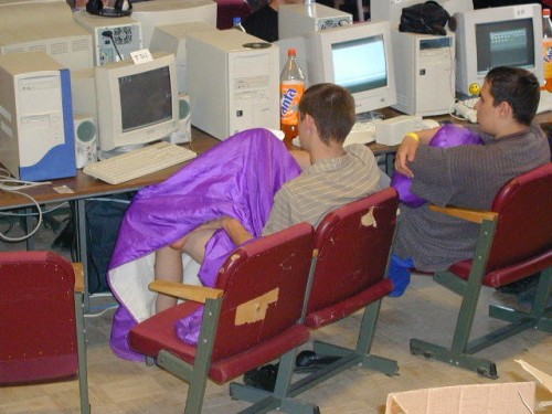 mNWeX.jpg