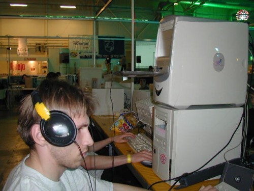 mfR8u.jpg