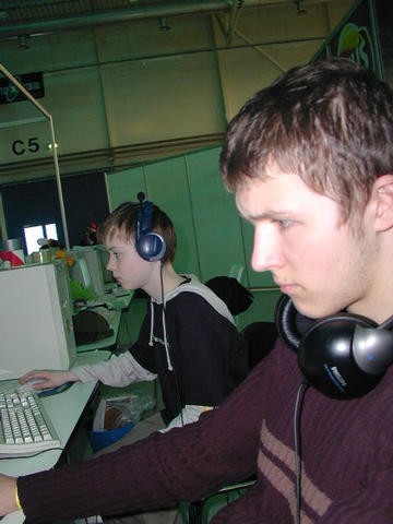 mmUPk.jpg