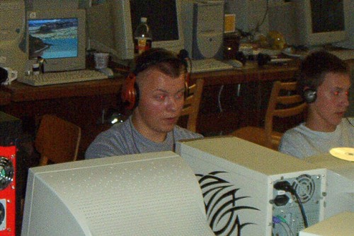 p2kEx.jpg