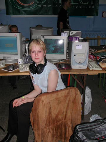 p4NGX.jpg