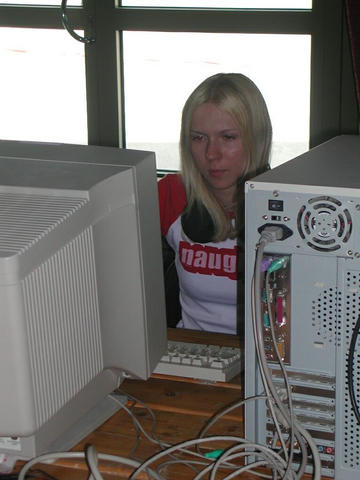 p4kMQ.jpg