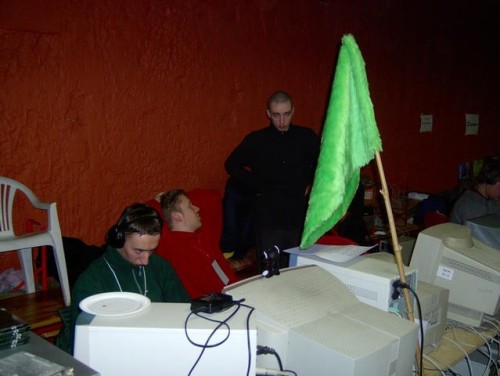 p5Y83.jpg