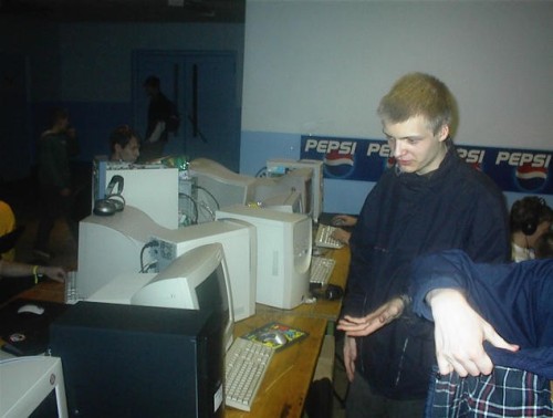 p6PUK.jpg
