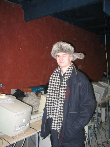 pC9jY.jpg
