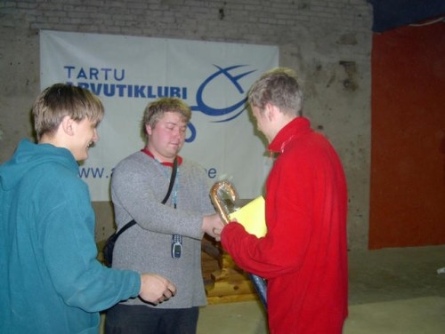pCljT.jpg