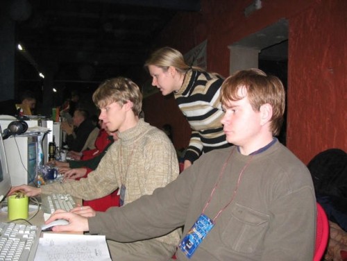 pCvYX.jpg