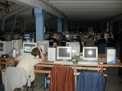 pELCq.jpg