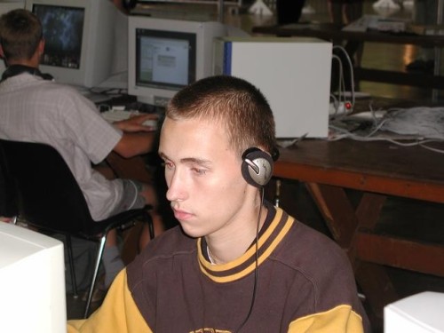 pFuMQ.jpg