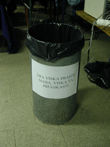 pIVFk.jpg