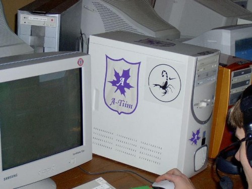 pKUYQ.jpg