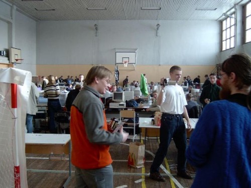 pNzuw.jpg