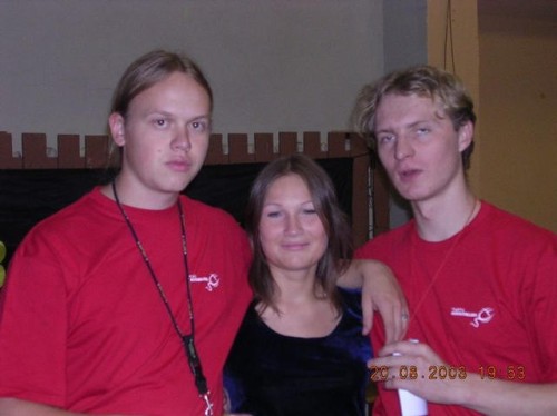 pUgoA.jpg