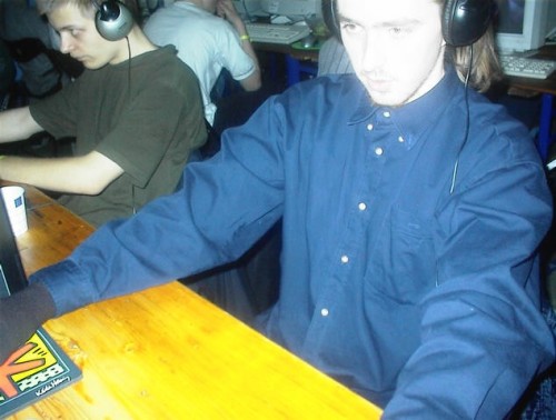 pW7KD.jpg
