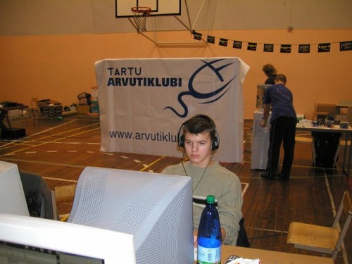 pYLKQ.jpg